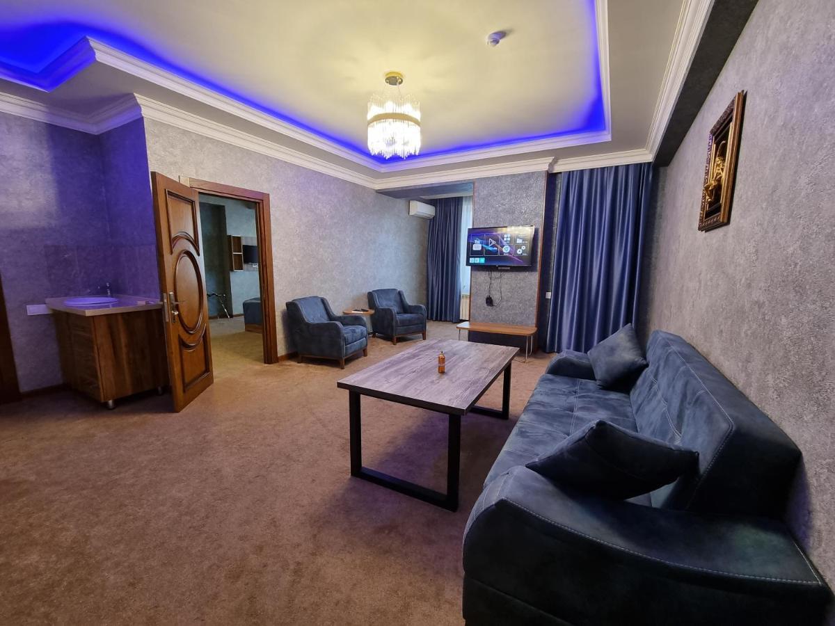 Royal Sapphire Hotel Baku Exteriör bild