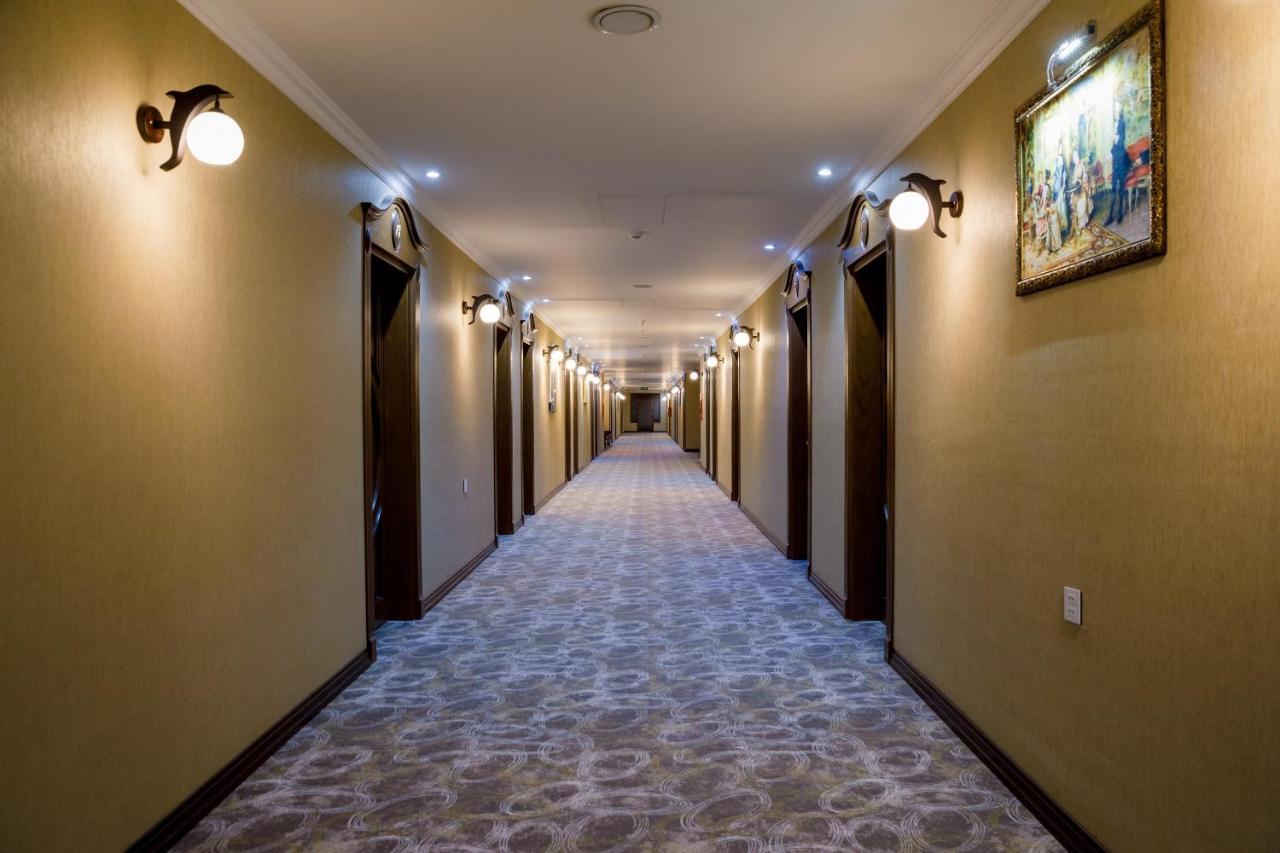 Royal Sapphire Hotel Baku Exteriör bild