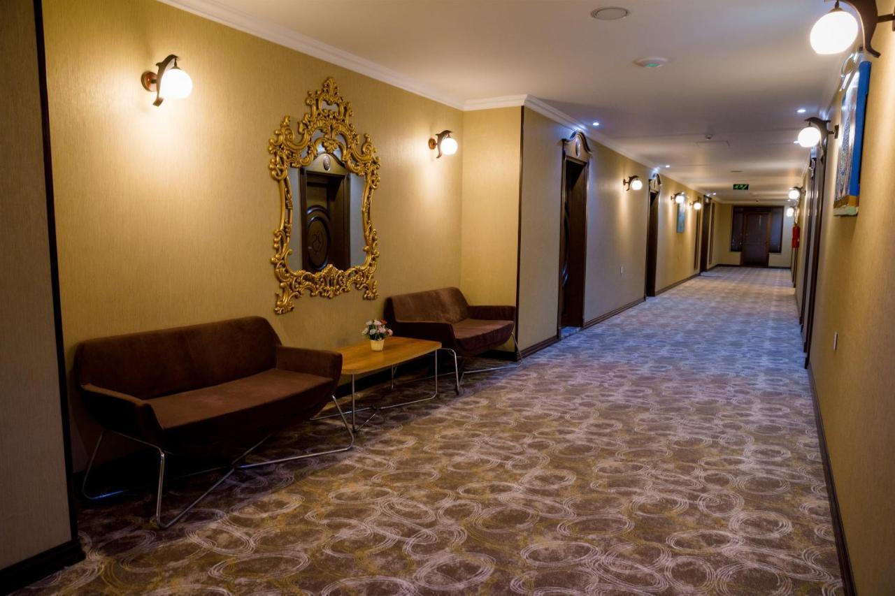 Royal Sapphire Hotel Baku Exteriör bild